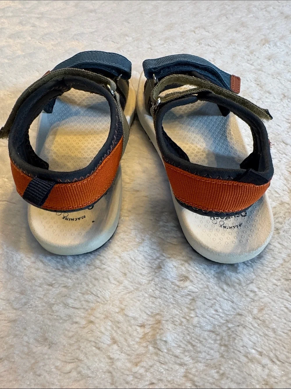 OshKosh B'gosh Boys Sport Sandals Gray Blue Hook & Loop Size 1 EUC